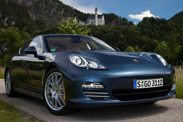 Porsche-Panamera_1