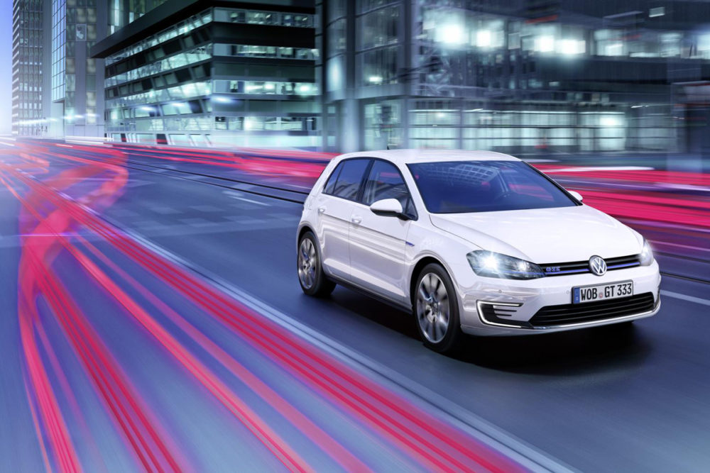 Volkswagen Golf GTE Review 2014