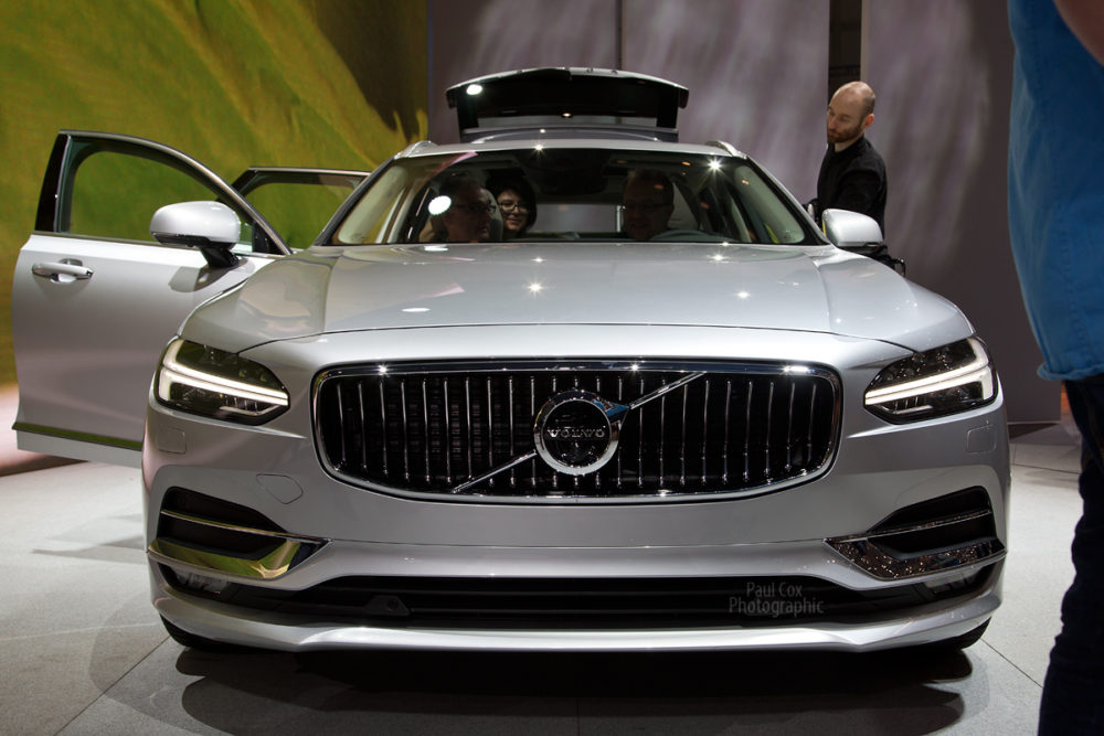 Volvo V90