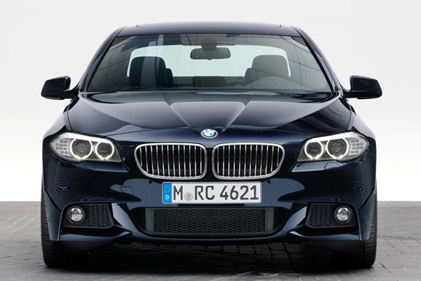 BMW-5series-Touring_5.jpg