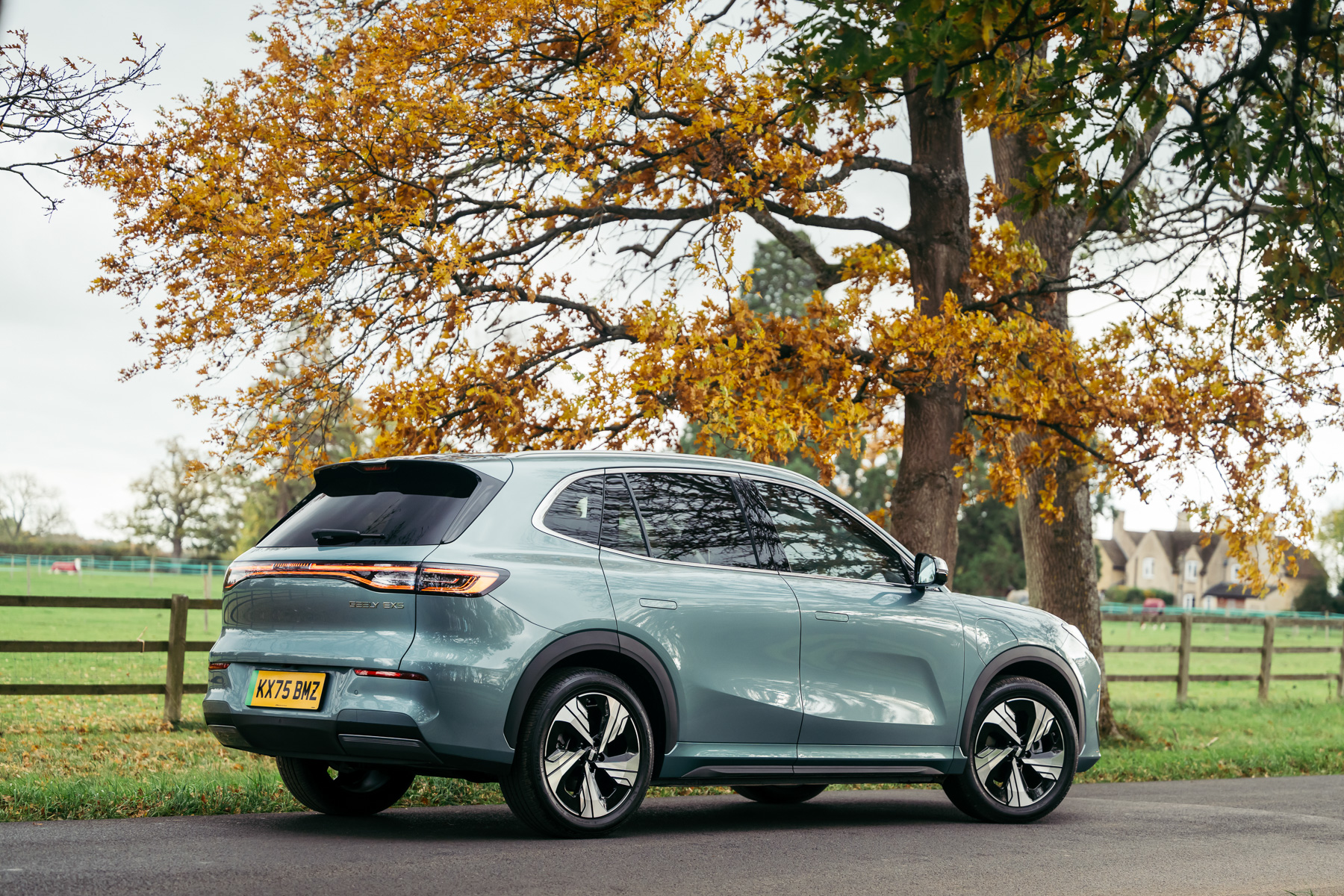 Geely EX5